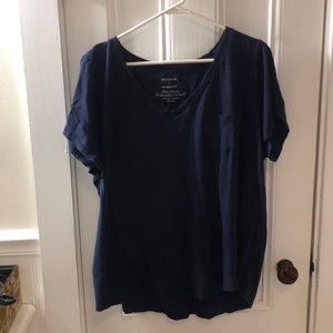 Torrid v-neck tshirt